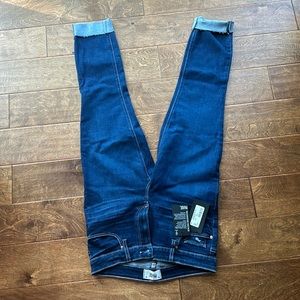 NWT PAIGE Skyline Skinny Transcend vintage Size 30 Abella, raw crop